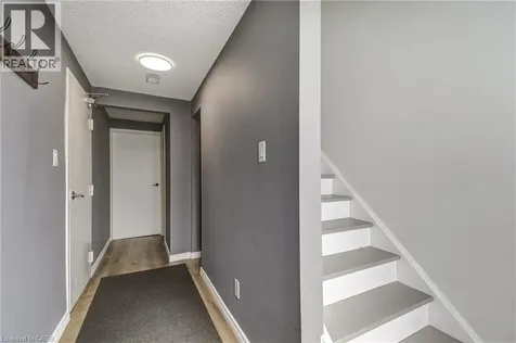 135 Chalmers Street South Cambridge ON N1R 6M2