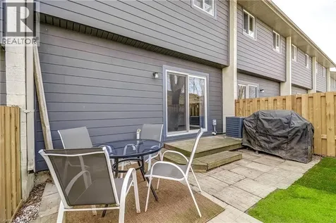 135 Chalmers Street South Cambridge ON N1R 6M2