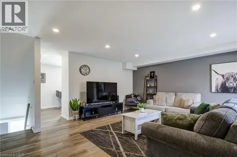 135 Chalmers Street South Cambridge ON N1R 6M2