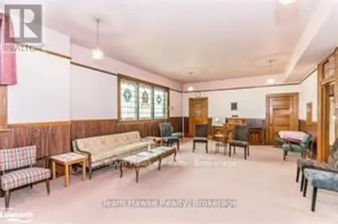 539 Hugel Avenue Midland ON L4R 1W1