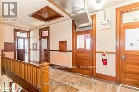 539 Hugel Avenue Midland ON L4R 1W1