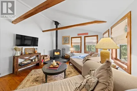 105 Purdons Bay Road Lanark Highlands ON K0G 1M0