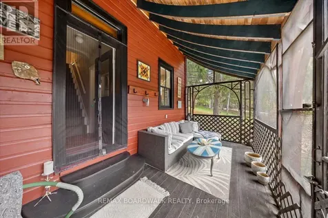 105 Purdons Bay Road Lanark Highlands ON K0G 1M0