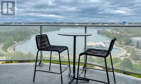 805 Carling Avenue Ottawa ON K1S 5W9