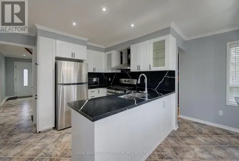35 Attwood Drive Cambridge ON N1T 1L4