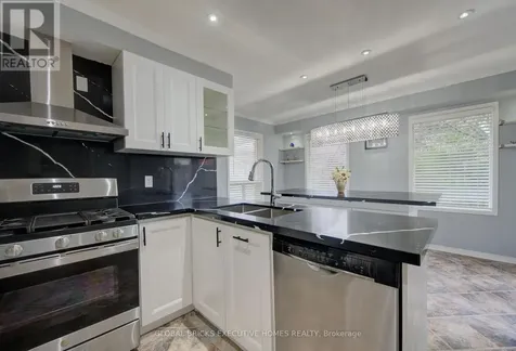 35 Attwood Drive Cambridge ON N1T 1L4