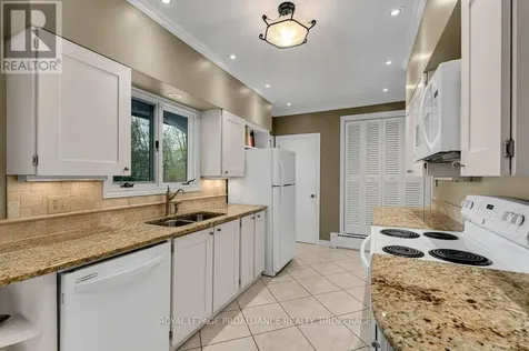 163 Pine Street Gananoque ON K7G 1C6