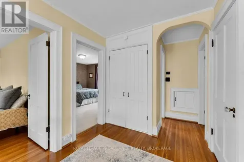 163 Pine Street Gananoque ON K7G 1C6