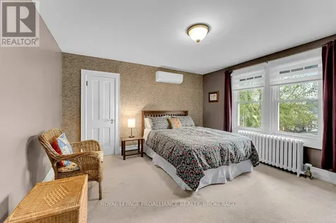 163 Pine Street Gananoque ON K7G 1C6