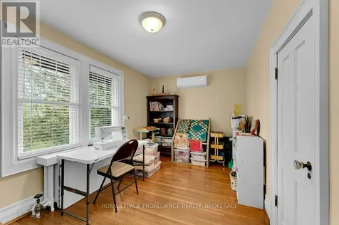 163 Pine Street Gananoque ON K7G 1C6