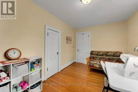 163 Pine Street Gananoque ON K7G 1C6