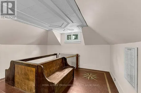 163 Pine Street Gananoque ON K7G 1C6