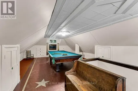 163 Pine Street Gananoque ON K7G 1C6