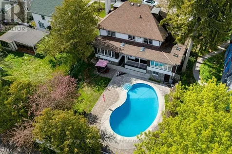 163 Pine Street Gananoque ON K7G 1C6