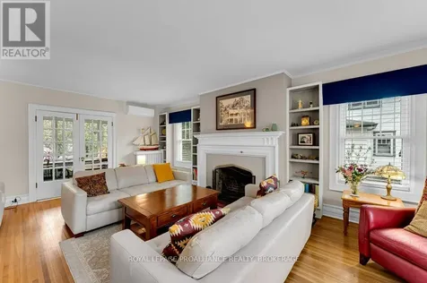 163 Pine Street Gananoque ON K7G 1C6