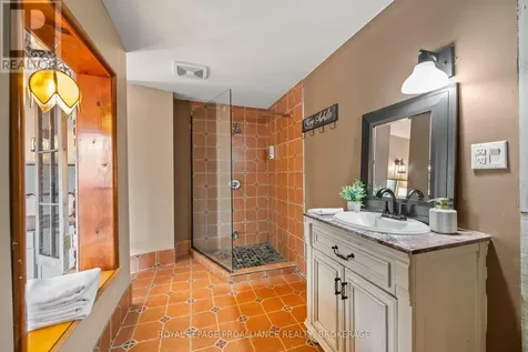 277 Brock Street Gananoque ON K7G 1K5
