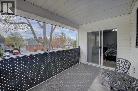 43 Middleton Street Cambridge ON N1S 2R2