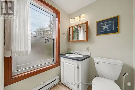 22 Poole Creek Crescent Ottawa ON K2S 1T6
