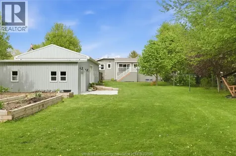215 County Rd 34 West Cottam ON N8M 2X5