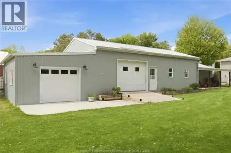 215 County Rd 34 West Cottam ON N8M 2X5