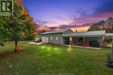 215 County Rd 34 West Cottam ON N8M 2X5