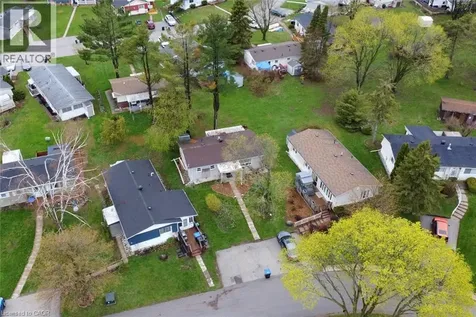 16 Mimosa Crescent Innisfil ON L9S 1R1