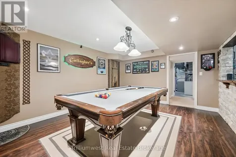 625 Pine Island Crescent Waterloo ON N2V 1T3