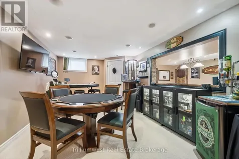 625 Pine Island Crescent Waterloo ON N2V 1T3