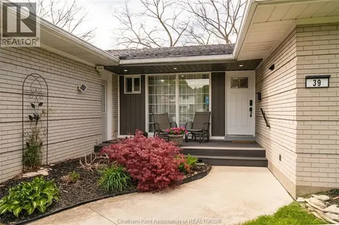 39 Chippewa Drive Chatham ON N7M 5S1