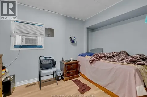 541 Bridge Avenue Windsor ON N9B 2M3