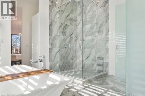 1526 Bridge Road Oakville ON L6L 2E3