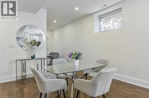 1526 Bridge Road Oakville ON L6L 2E3