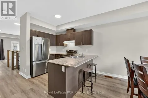 45 Winters Crescent Collingwood ON L9Y 5T1