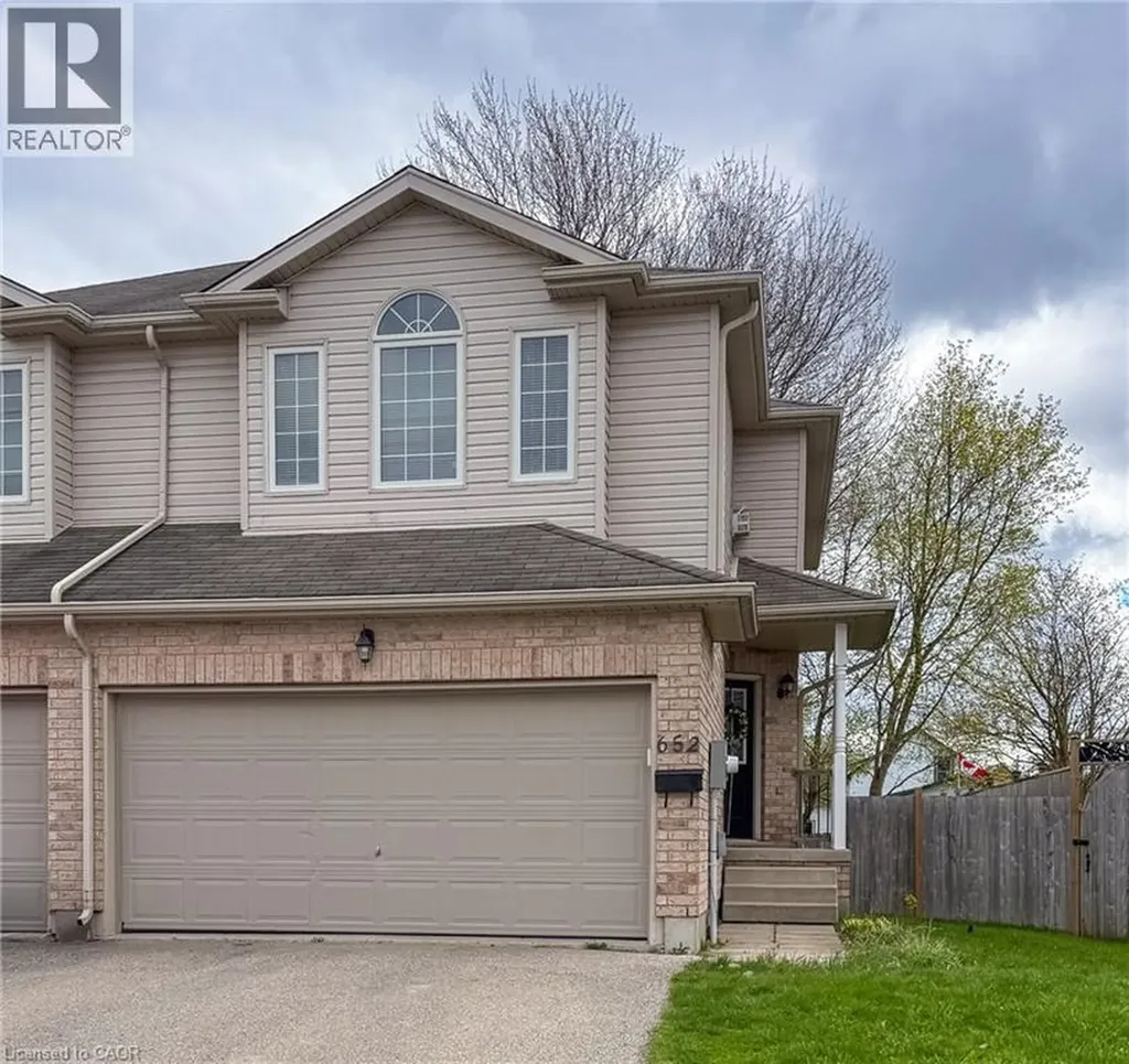 652 Salisbury Avenue Listowel ON N4W 1Y9
