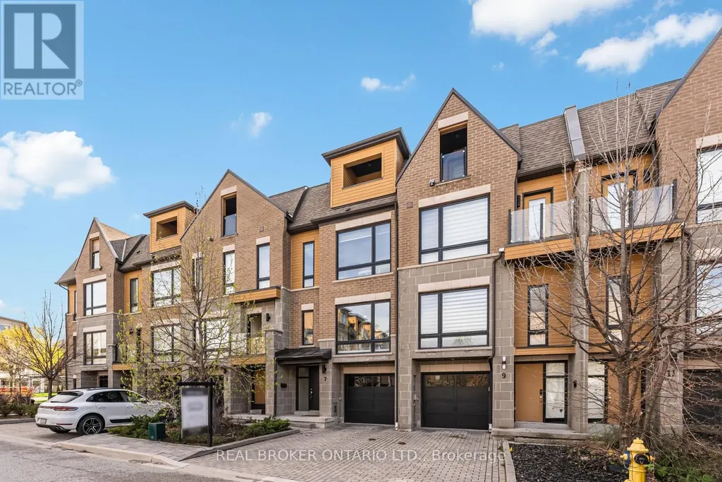 7 Kenneth Wood Crescent Toronto (newtonbrook East) ON M2N 0K3