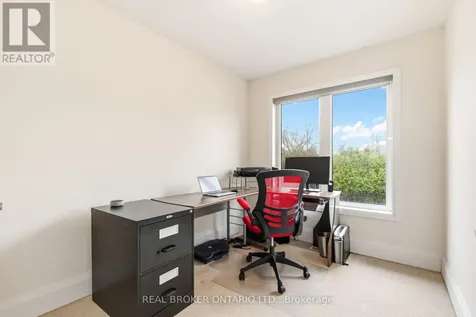 7 Kenneth Wood Crescent Toronto (newtonbrook East) ON M2N 0K3