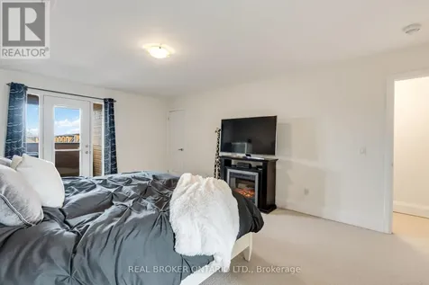 7 Kenneth Wood Crescent Toronto (newtonbrook East) ON M2N 0K3