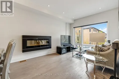 7 Kenneth Wood Crescent Toronto (newtonbrook East) ON M2N 0K3