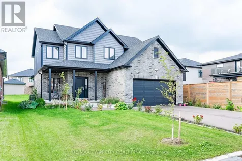 136 Village Road Wellesley ON N0B 2T0