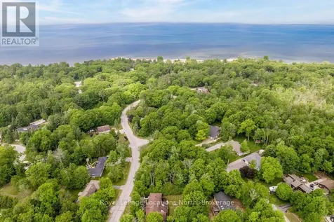 16 Sunward Drive Wasaga Beach ON L9Z 1B3