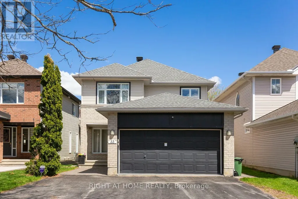 33 Spur Avenue Ottawa ON K2M 2R9