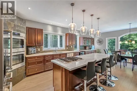 156 St Johns Road West Simcoe ON N3Y 4K5