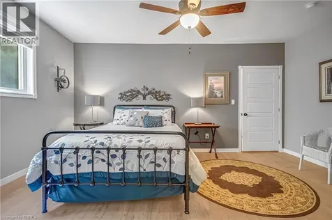 156 St Johns Road West Simcoe ON N3Y 4K5