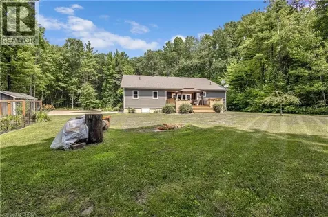 156 St Johns Road West Simcoe ON N3Y 4K5