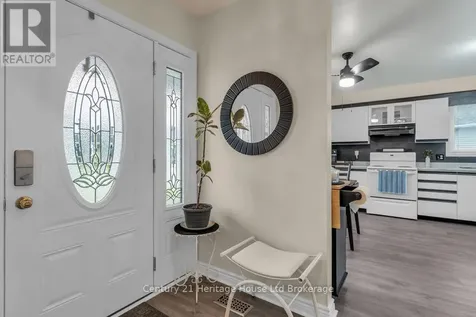 5 Dereham Drive Tillsonburg ON N4G 5L8