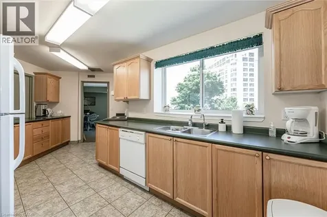 20 St George Street Kitchener ON N2G 2S7