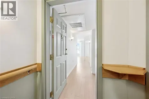 20 St George Street Kitchener ON N2G 2S7