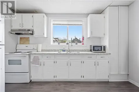 392 Montague Avenue Greater Sudbury ON P3C 4G5