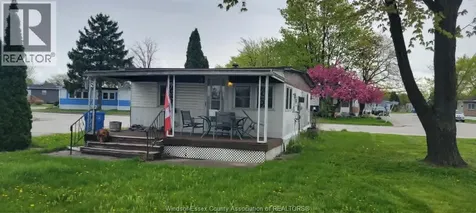 29 Robin Crescent Lakeshore ON N8N 2R8