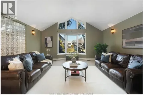 3035 Rowley Park Drive Kingsville ON N9Y 3S8